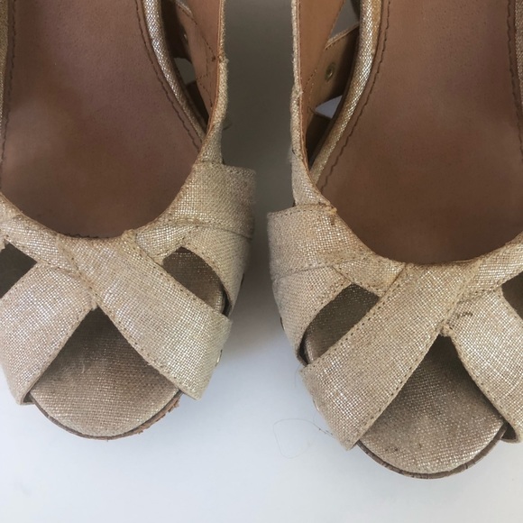 Steve Madden Metallic Wedge Sandals - Picture 5 of 6